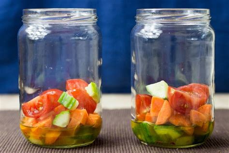 how-to-pack-a-salad-in-a-jar-21-stunning image