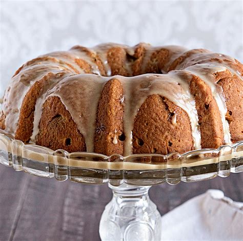 cinnamon-spiced-caramel-cake-recipe-friendseat image