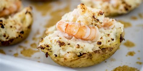 cheese-and-prawn-jacket-potato-recipe-great-british image