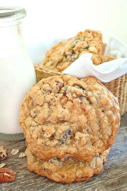 soft-and-chewy-oatmeal-raisin-pecan-cookies-bunnys image