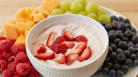 creamy-strawberry-dip-recipe-pillsburycom image