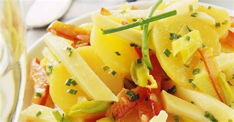 potato-salad-with-bell-peppers-recipe-eat-smarter-usa image