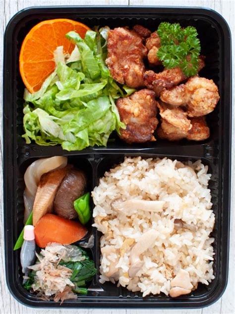 bento-box-chicken-karaage-bento-recipetin-japan image