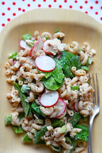 tuna-pasta-salad-with-spinach-and-radishes image