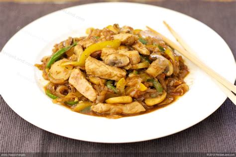 chinese-stir-fry-pork-and-peppers image