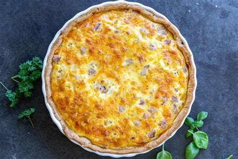 ham-and-cheese-quiche-recipe-the-easiest-momsdish image