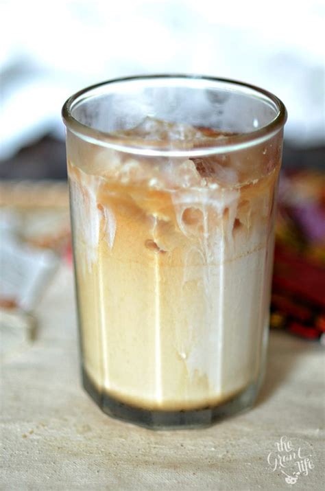 iced-chai-latte-starbucks-copycat-mom-makes-dinner image