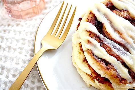 recipe-cinnamon-roll-pancakes-with-maple image