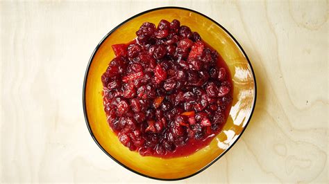 23-cranberry-recipes-that-go-way-beyond-the-can-bon image