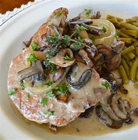 crockpot-pork-chops-smothered-in-gravy-gonna-want image