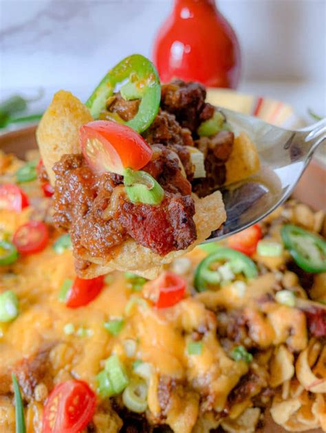 tailgater-frito-pie-with-cowgirl-chili-not-entirely-average image