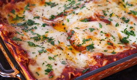 best-venison-lasagna-recipe-petersens-bowhunting image