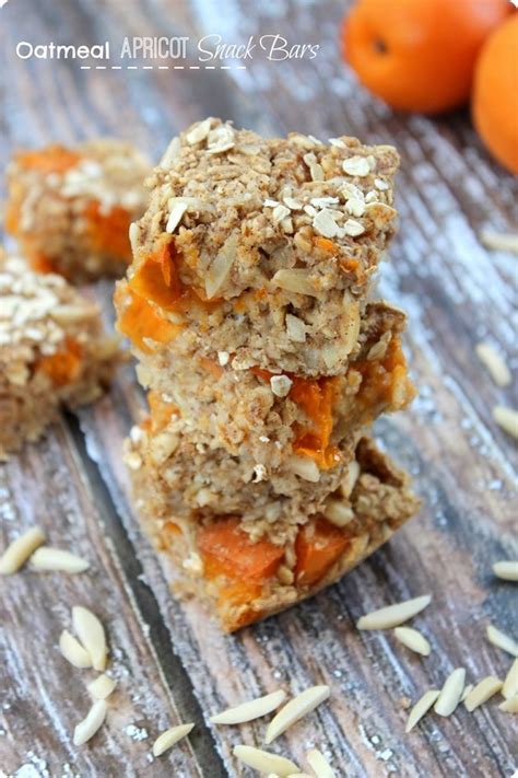 baked-oatmeal-apricot-snack-bars-healthy-snack image