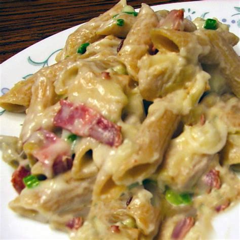 pasta-chicken-bacon-carbonara-casserole-bigoven image
