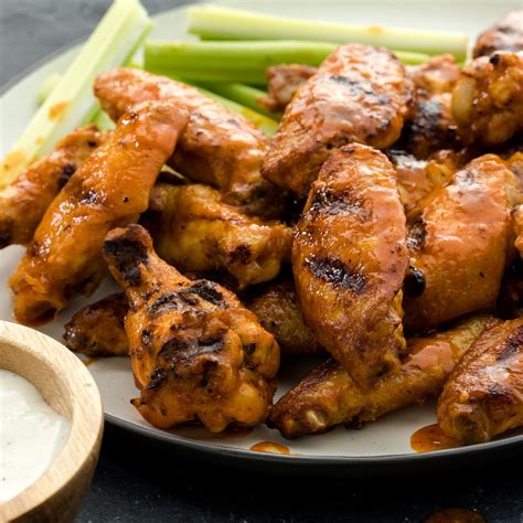 buffalo-chicken-wings-franks-redhot-us image