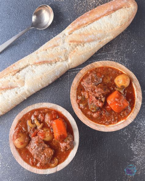 slow-cooker-spanish-beef-stew-the-lazy-slow-cooker image