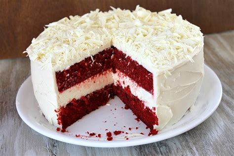 red-velvet-cheesecake-cake-recipe-girl image