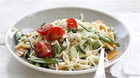 26-easy-to-make-pasta-recipes-to-bring-to-work image