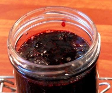 delicious-bluberry-jam-from-frozen-blueberries image