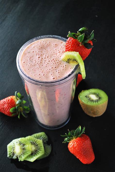 the-12-best-kiwi-smoothies-that-you-need-in-your-life image