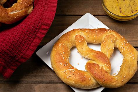 homemade-vegan-soft-pretzels-brand-new-vegan image