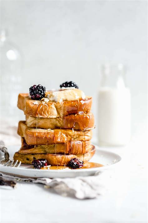 bourbon-vanilla-french-toast-rodelle-kitchen image