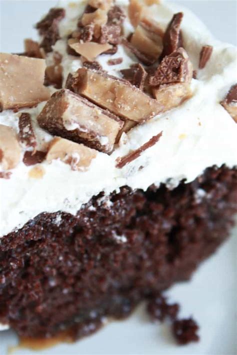 better-than-bundt-cake-recipe-easy-cakes-practically image