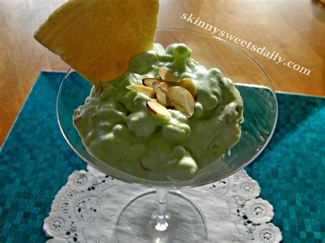old-fashioned-pistachio-ambrosia image