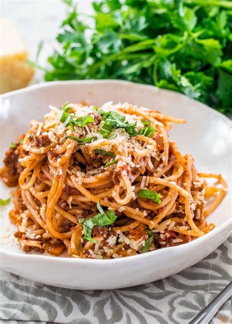spaghetti-bolognese-jo-cooks image