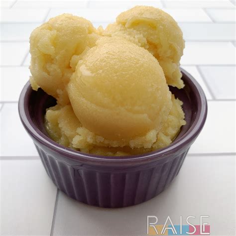 orange-dream-creamsicle-5050-bar-style-ice-cream image
