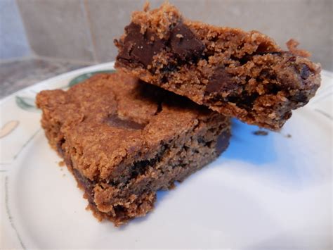 food-babes-almond-butter-brownies-simply-whole image