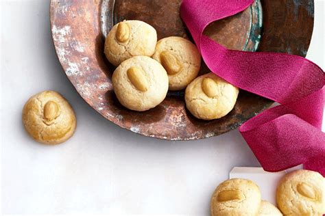 chinese-almond-cookies-canadian-living image