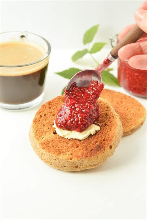 keto-english-muffin-recipe-a-1-minute-low-carb-bread image