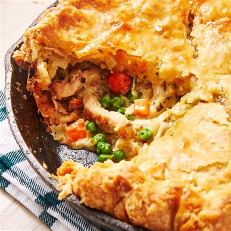 turkey-pot-pie-recipe-how-to-make-leftover-turkey-pot image