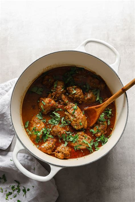 authentic-chicken-curry-easy-chicken-salan-tea-for image