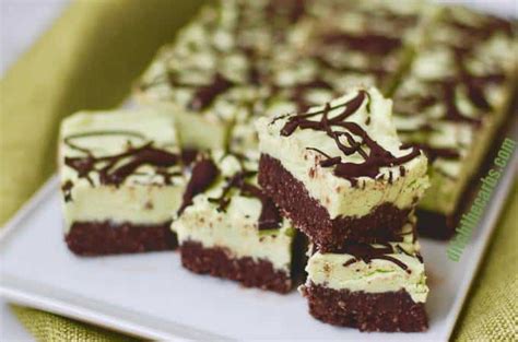 easy-no-bake-chocolate-peppermint-cheesecake image