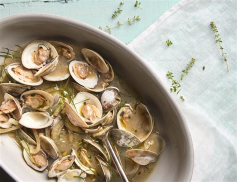 sicilian-clams-with-fennel-broth-our-italian-table image
