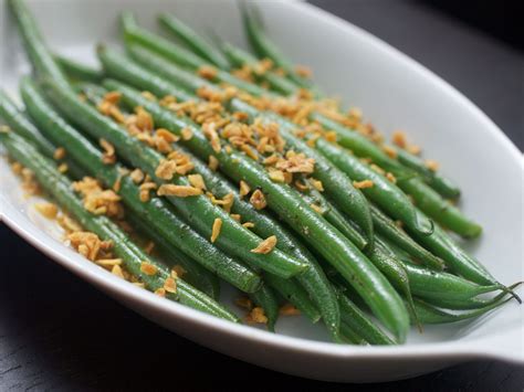11-thanksgiving-green-bean-recipes-no-cans-required image