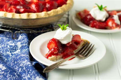 strawberry-pie-aip-paleo-wendis-aip-kitchen image