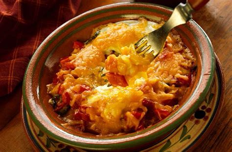 mexican-breakfast-eggs-huevos-rancheros-mexican image