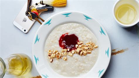 brown-rice-porridge-with-hazelnuts-and-jam image