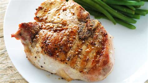 perfect-thick-cut-pork-chops-the-stay-at-home-chef image