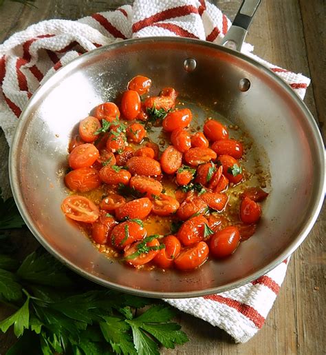 pan-roasted-cherry-tomatoes-with-pasta-or-without image