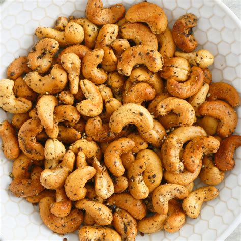 salt-and-pepper-cashews image