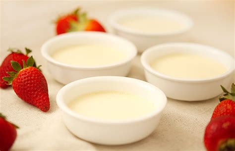 7-minute-baked-yoghurt-pudding-food24 image
