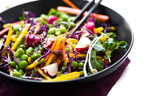 edamame-salad-lots-of-healthy-delicious-crunch image