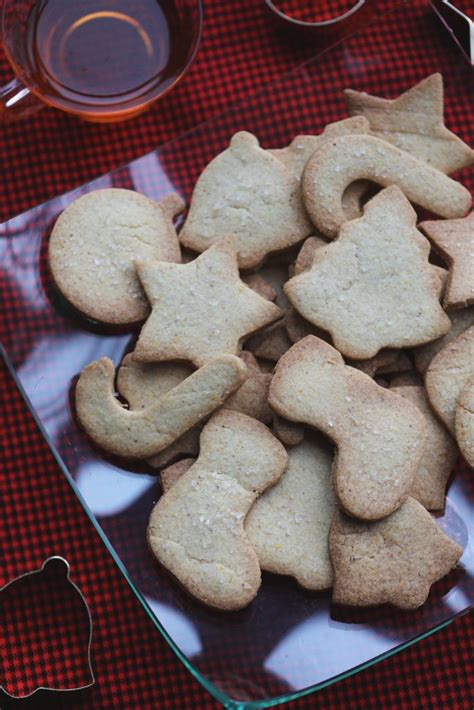 orange-and-star-anise-shortbread-ottolenghis-sweet image