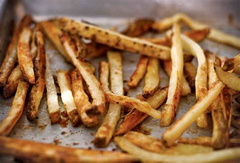 baked-fries-recipe-leites-culinaria image