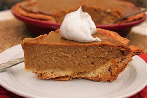 spiced-pumpkin-pie-with-cinnamon-roll-crust image