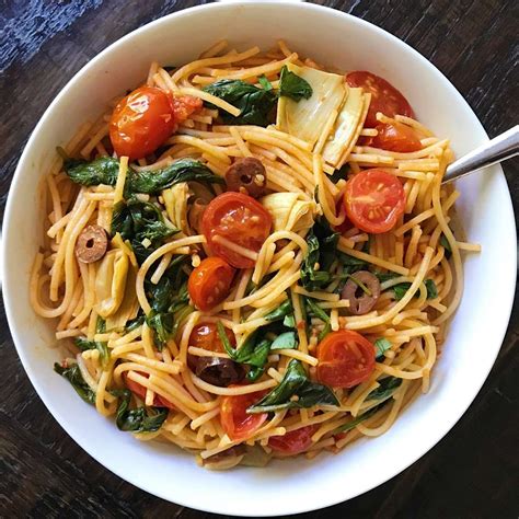 mediterranean-veggie-pasta-healthygffamilycom image